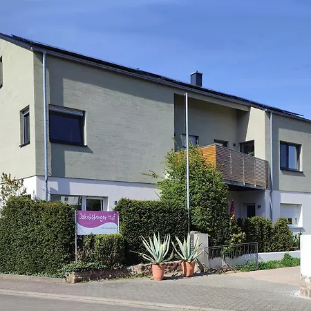 Mit Terrasse Am Jakobsberg Apartment *
